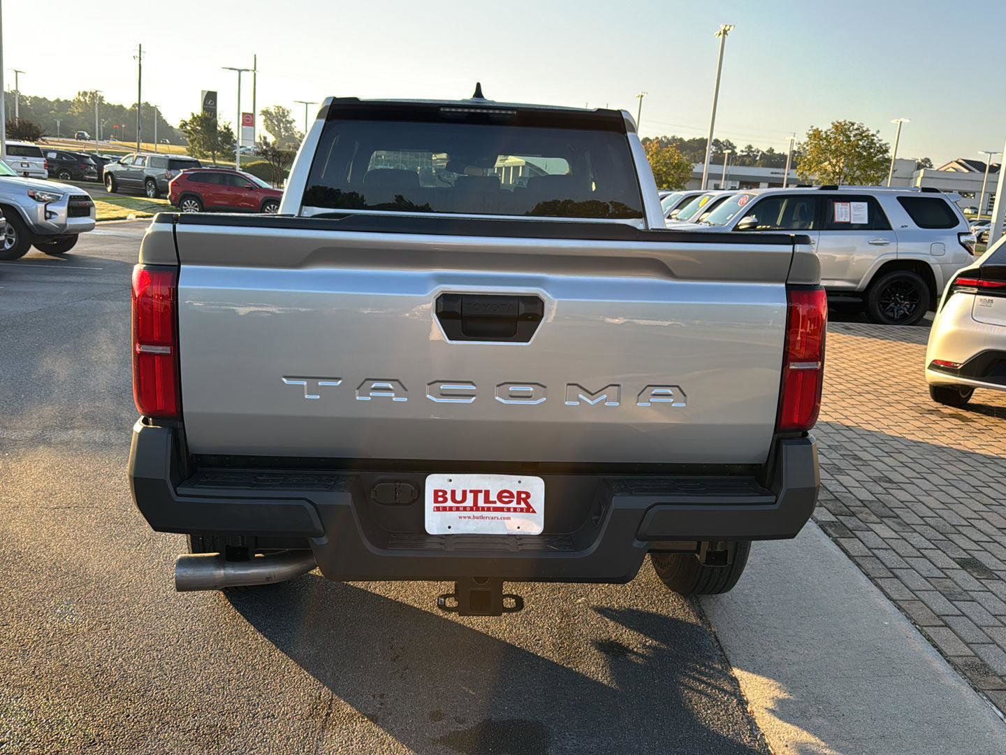 New 2025 Toyota Tacoma SR image 4