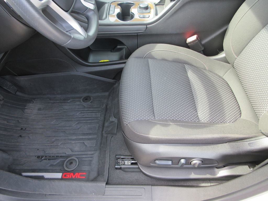 Used 2023 GMC Acadia SLE w/ Driver Convenience Package image 21