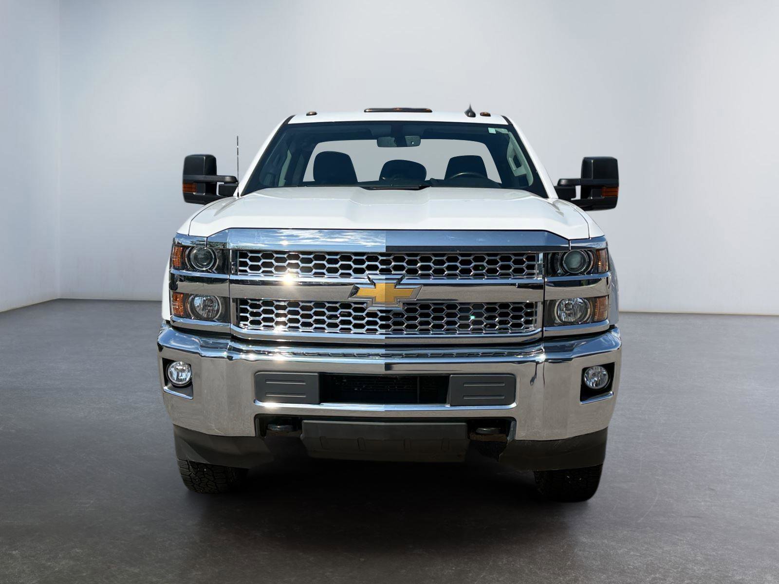 Used 2019 Chevrolet Silverado 2500 LT w/ All Star Edition AWD/4WD image 8