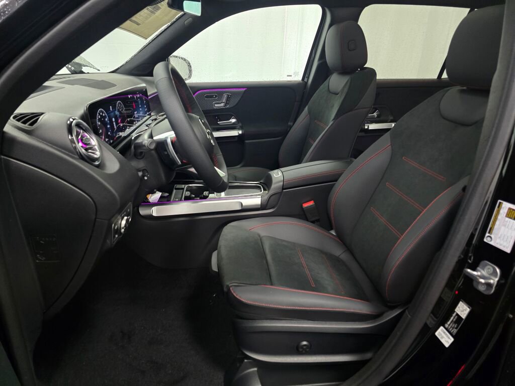 New 2026 Mercedes-Benz GLB 250 4MATIC image 13