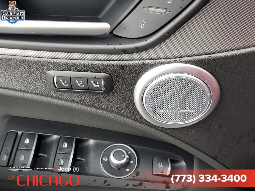Used 2024 Alfa Romeo Stelvio Veloce AWD/4WD image 22