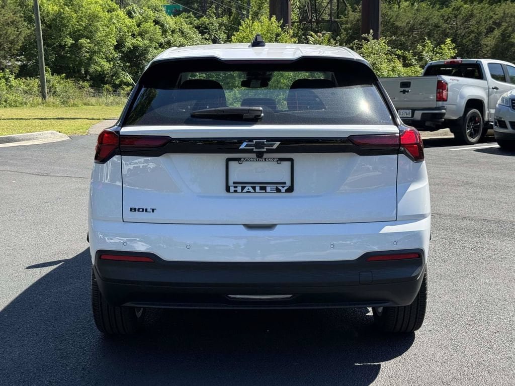 New 2027 Chevrolet Bolt LT FWD image 21