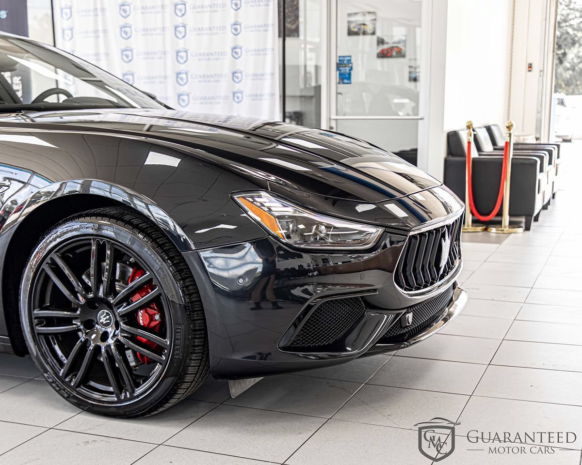 Used 2024 Maserati Ghibli Modena Q4 AWD/4WD image 4
