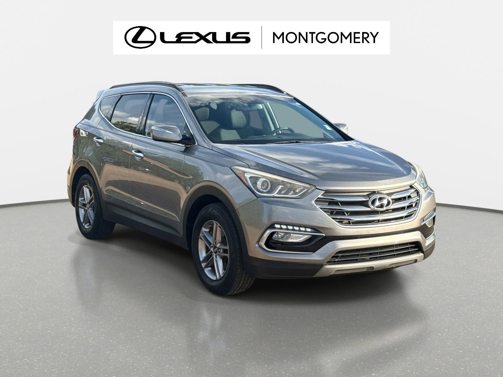 Used 2018 Hyundai Santa Fe Sport w/ 2.4L Value Package 02