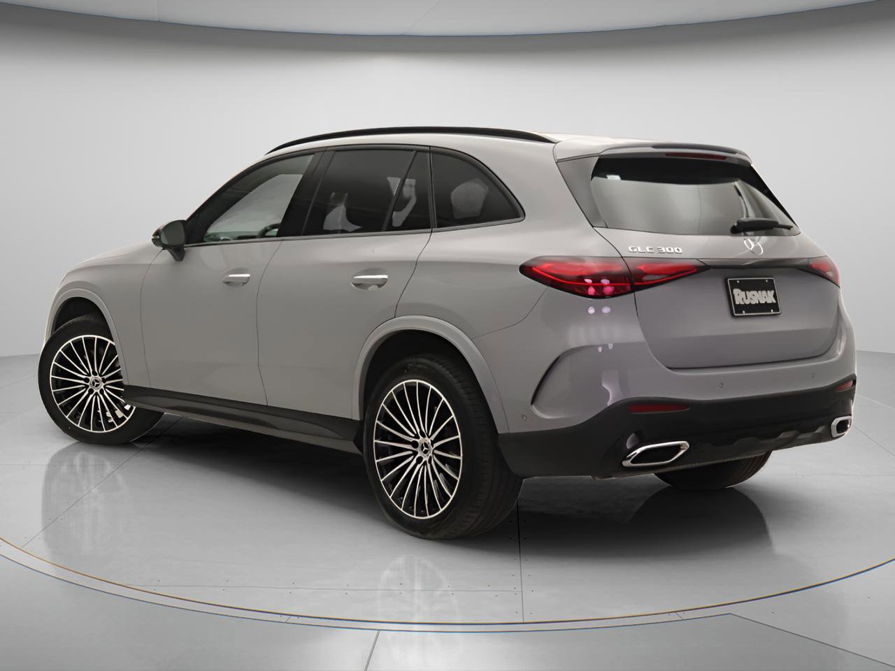 New 2026 Mercedes-Benz GLC 300 image 2