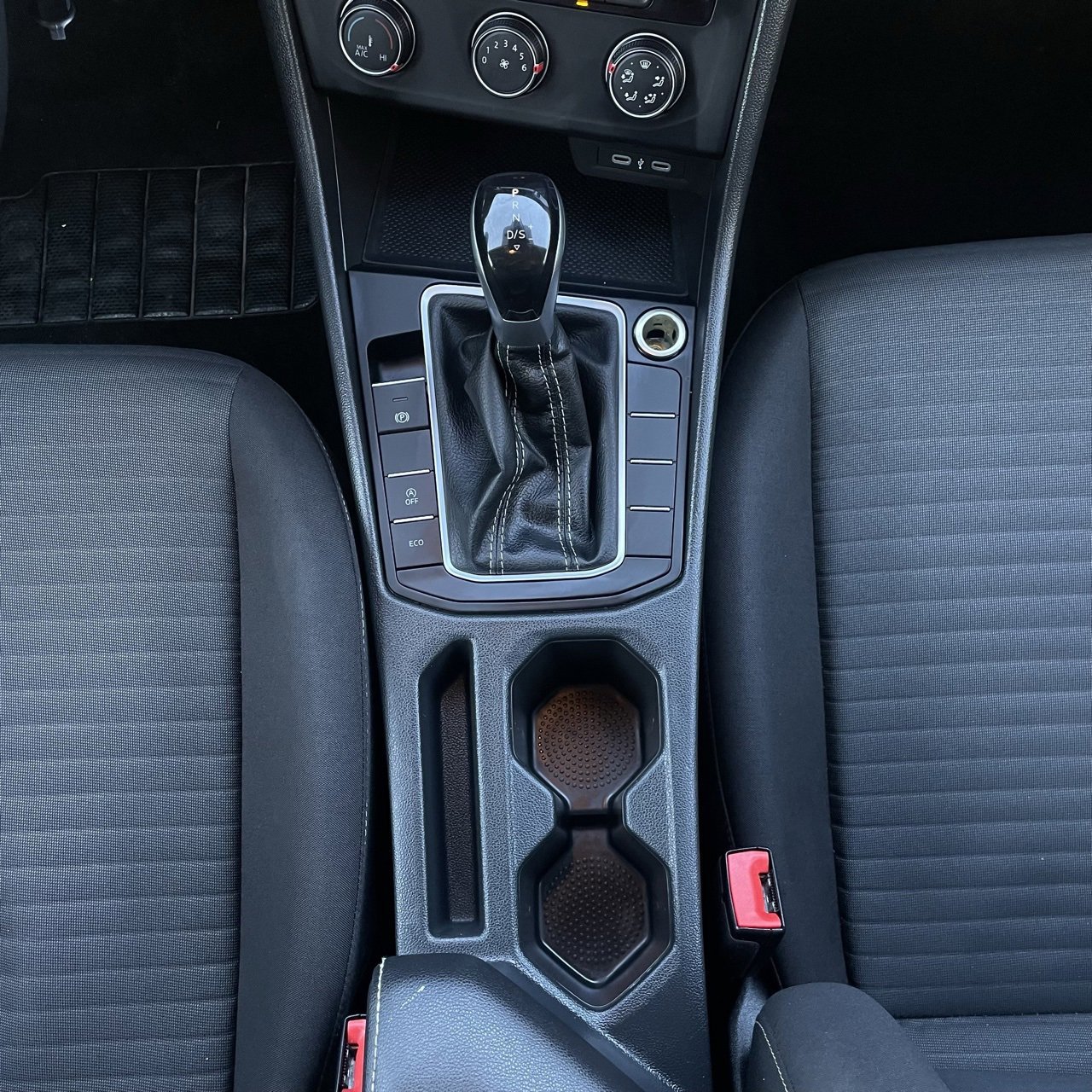 Used 2024 Volkswagen Jetta S image 18