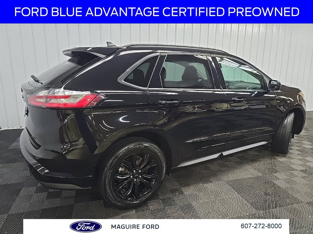 Certified 2022 Ford Edge SE w/ Black Appearance Package AWD/4WD image 4