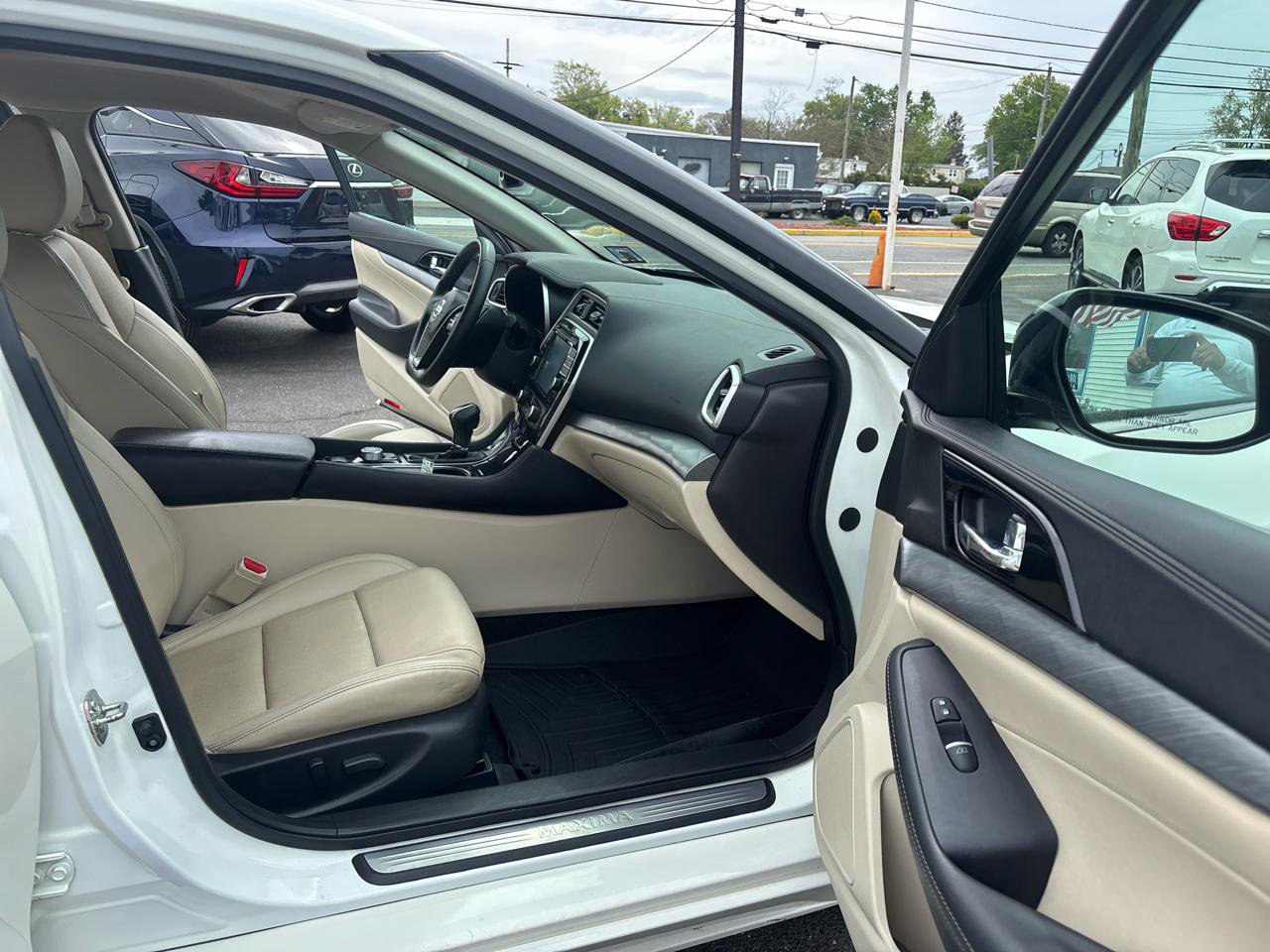 Used 2016 Nissan Maxima 3.5 SV FWD image 13
