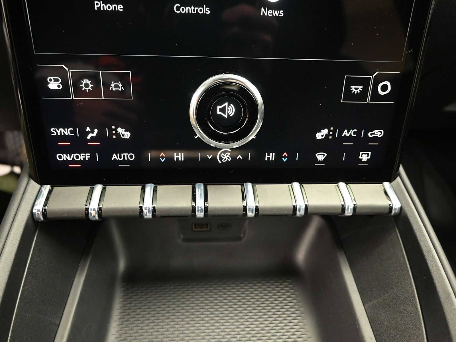 New 2026 GMC Terrain Elevation w/ Elevation Premium Package image 15