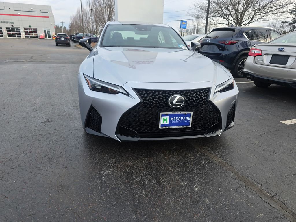 Used 2025 Lexus IS 350 F Sport image 10