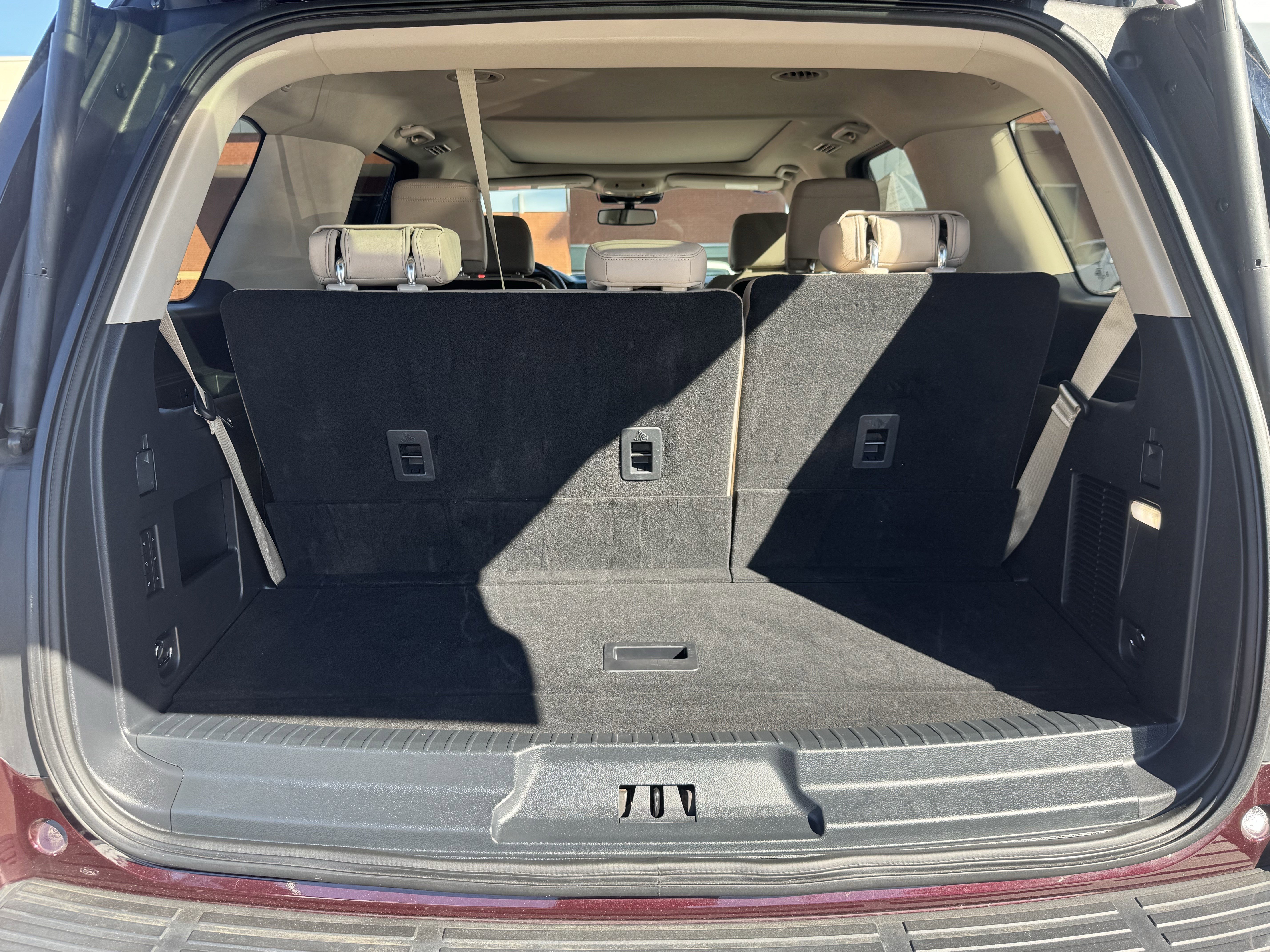 Used 2024 Ford Expedition Limited image 13