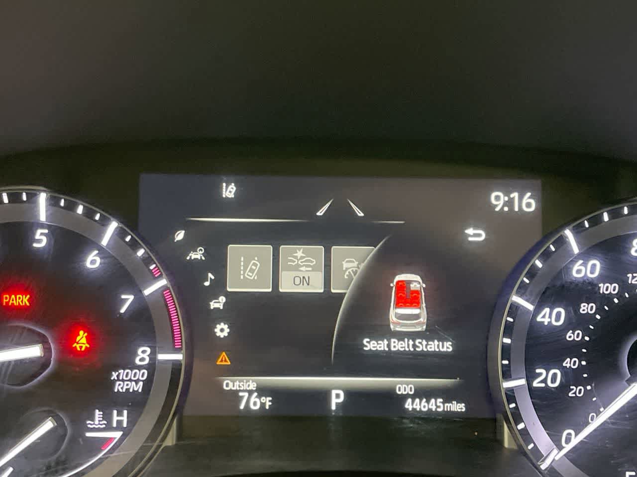 Used 2022 Toyota Highlander XLE AWD/4WD image 15