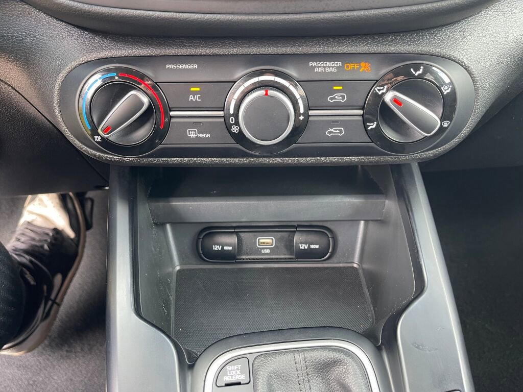 Used 2024 Kia Soul LX w/ Option Group 015 image 12