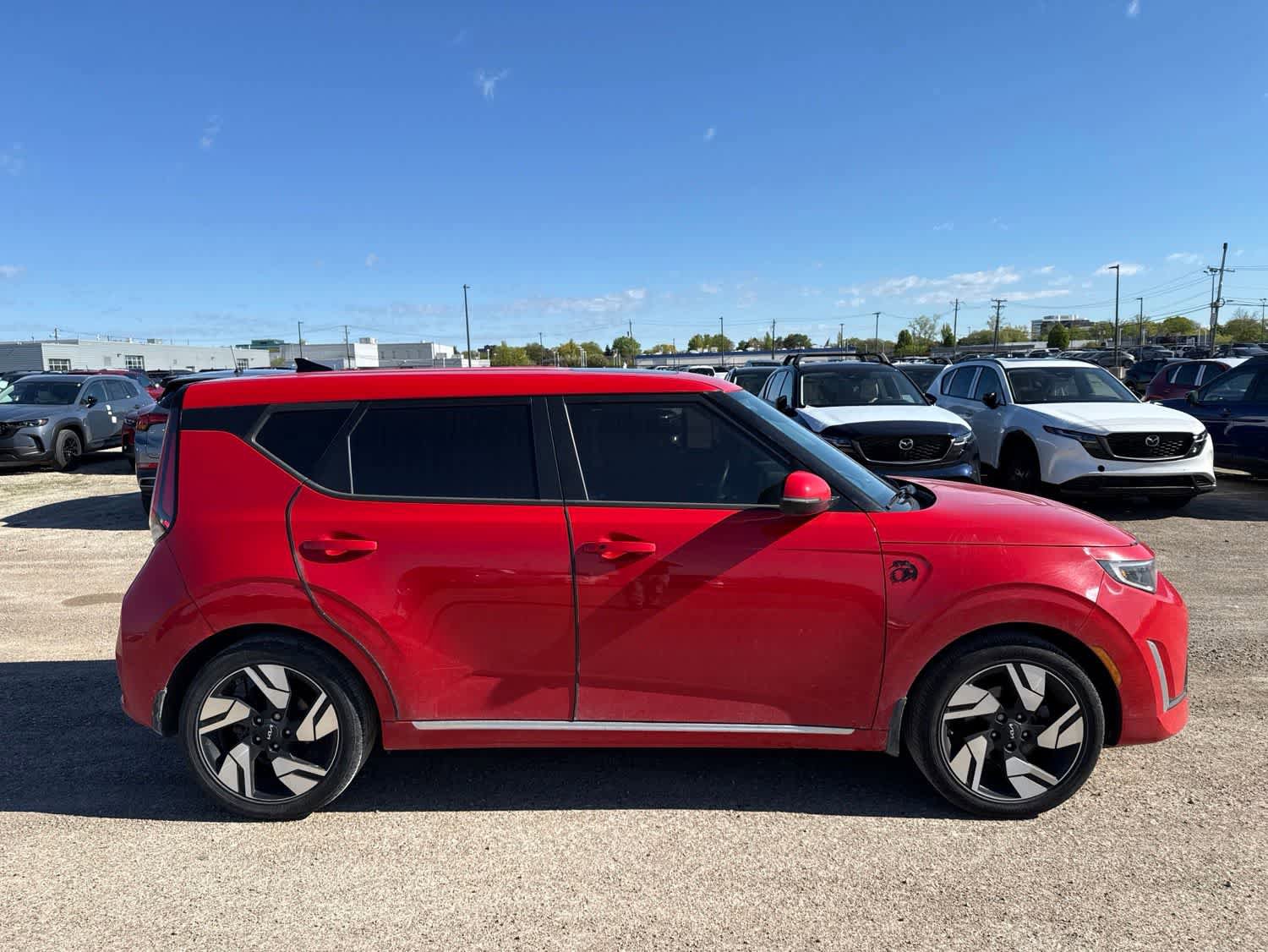 Used 2024 Kia Soul GT-Line w/ GT-Line Technology Package FWD image 9