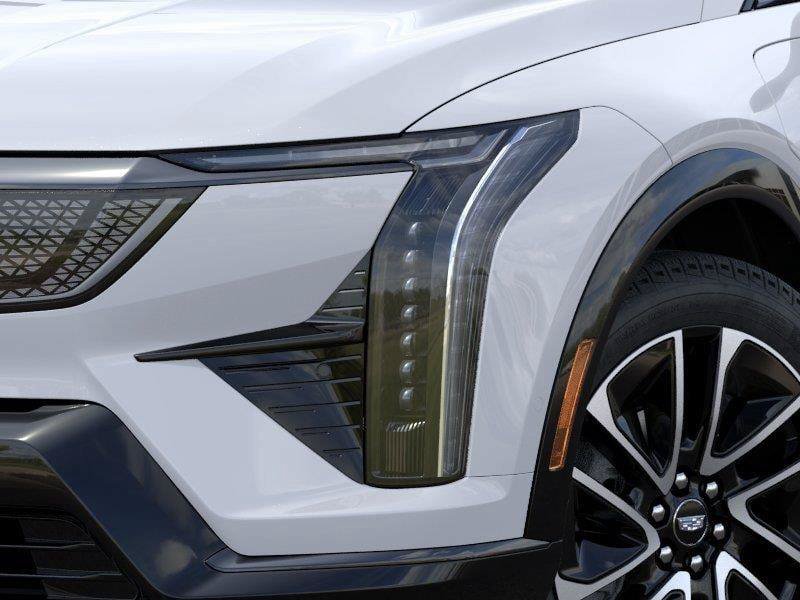 New 2027 Cadillac Optiq Sport w/ LPO, Floor Liner Package AWD/4WD image 8