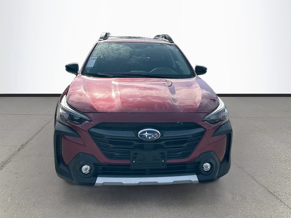 Used 2025 Subaru Outback Limited AWD/4WD image 2