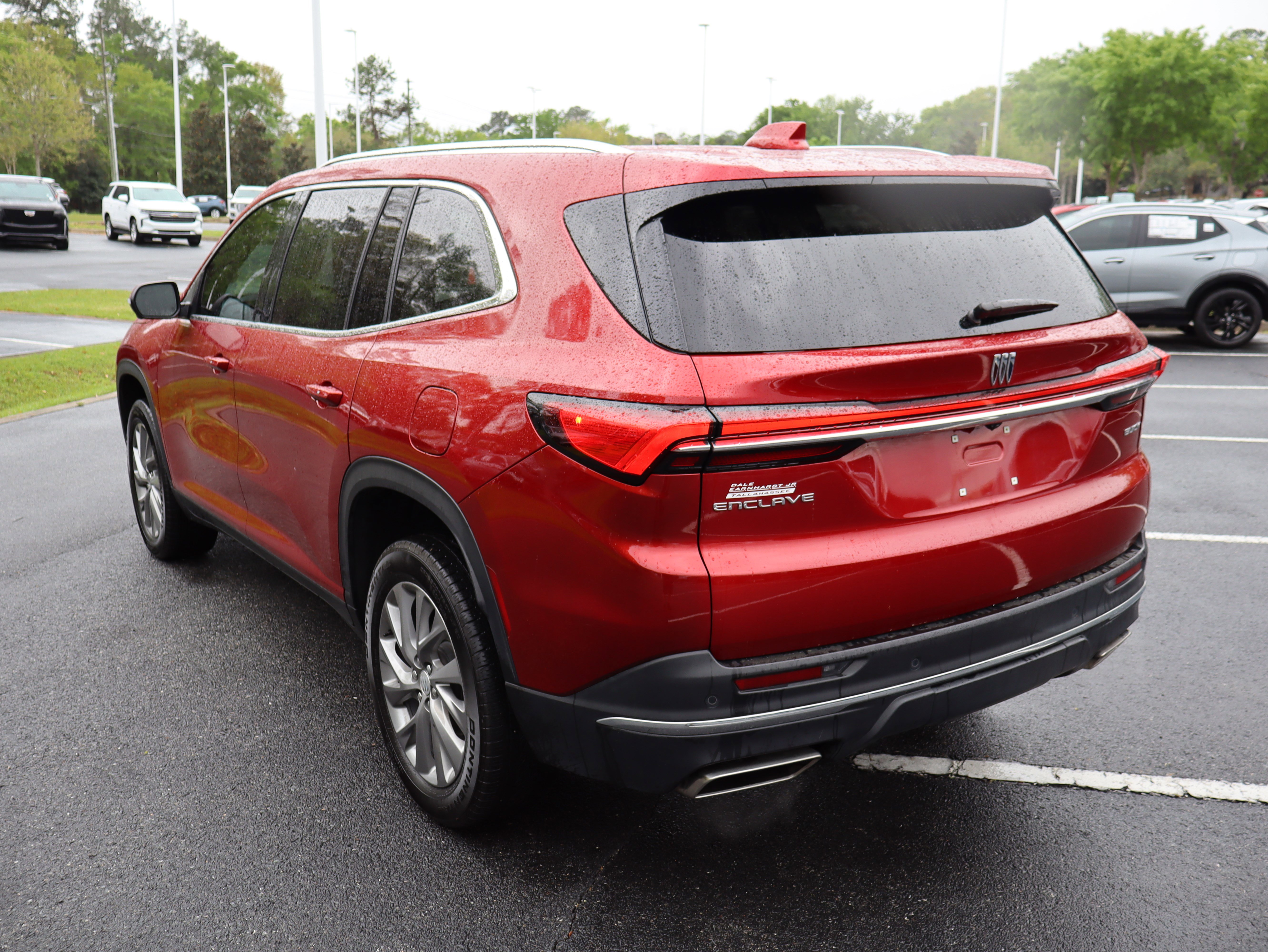 Used 2025 Buick Enclave Preferred image 22