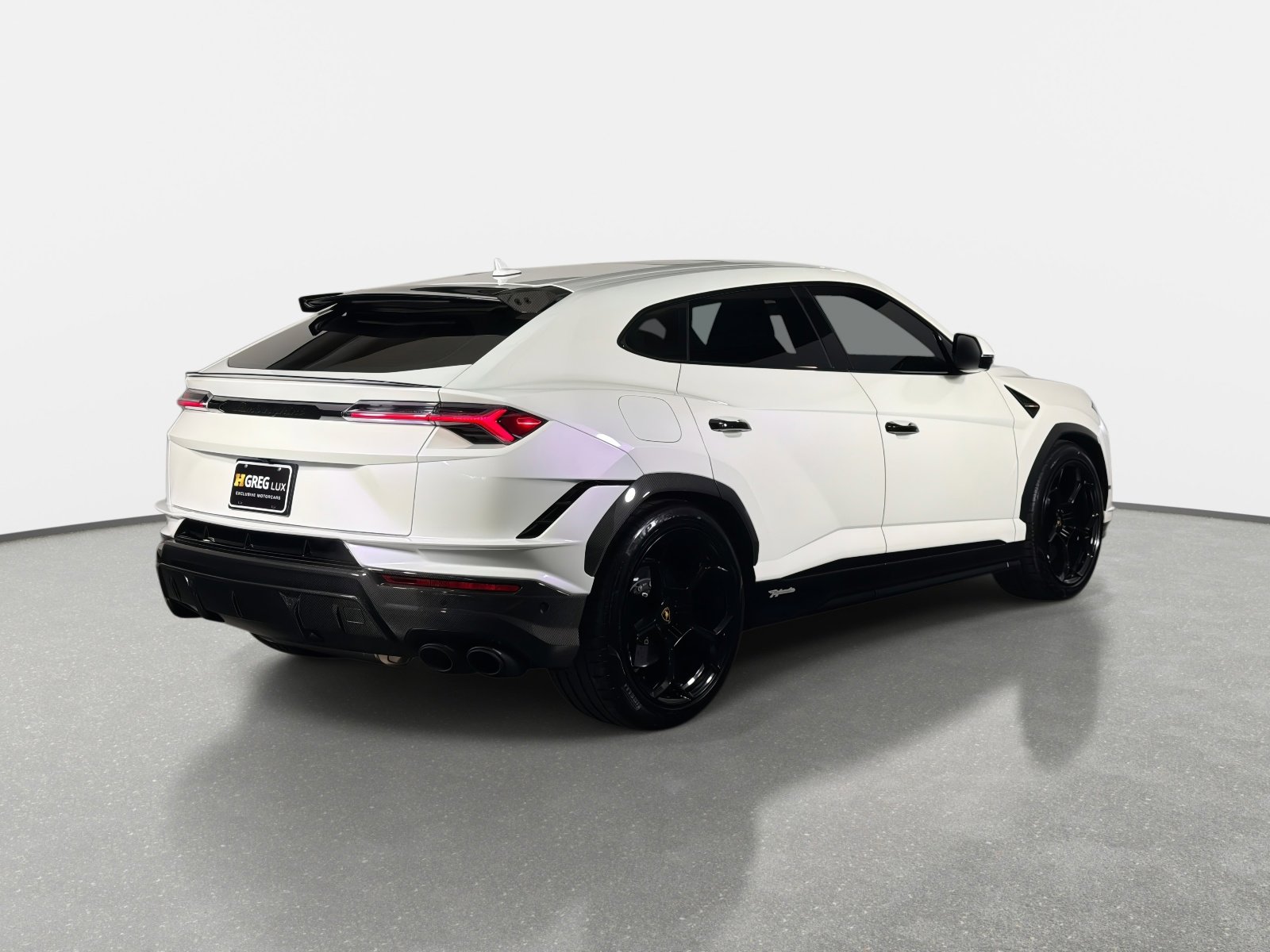 Used 2024 Lamborghini Urus Performante image 3