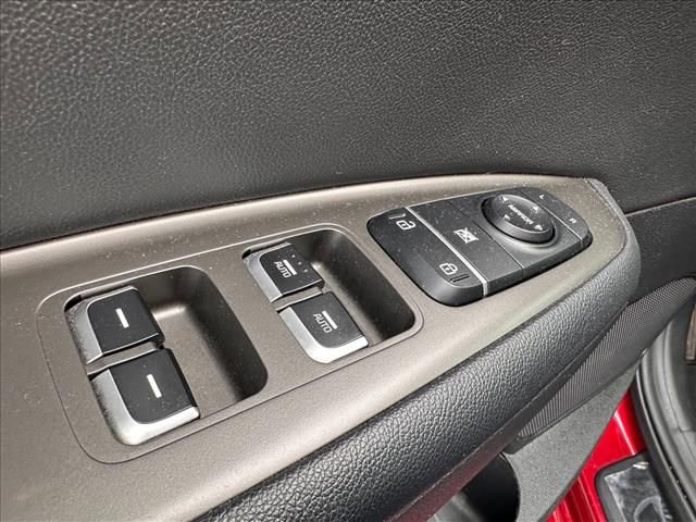 Used 2020 Kia Optima S image 18