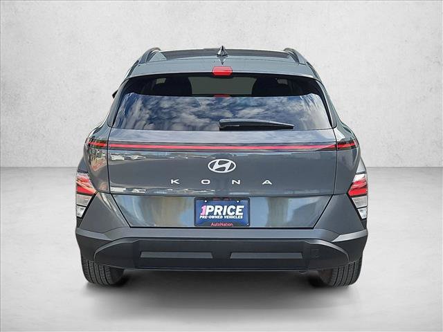 Used 2025 Hyundai Kona SEL FWD image 7