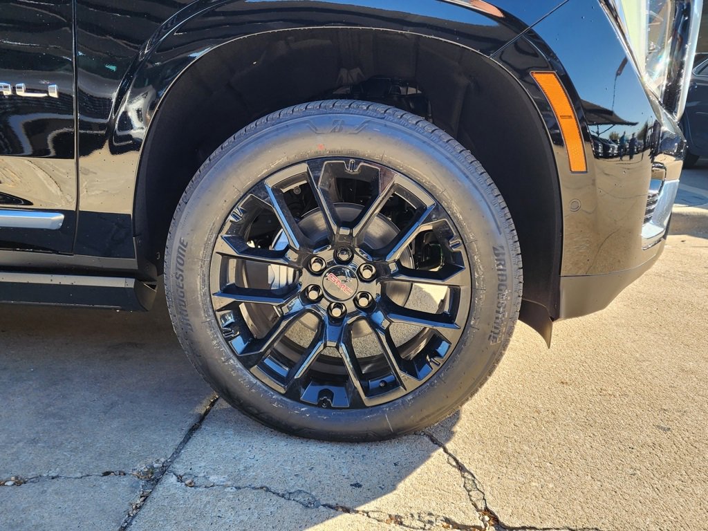 New 2026 GMC Yukon XL Denali w/ Sun & Power Step Package image 60