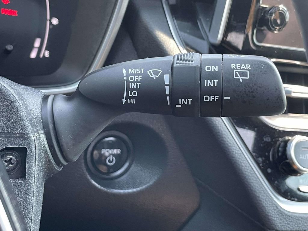 Used 2024 Toyota Corolla Cross XSE w/ Convenience Package AWD/4WD image 33