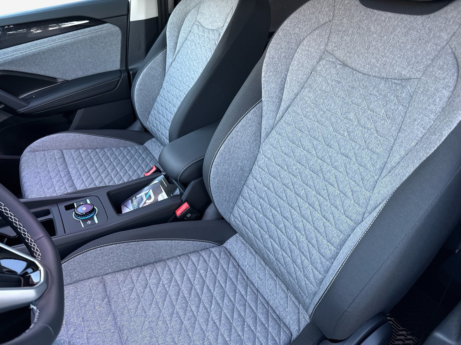 New 2026 Volkswagen Tiguan S FWD image 14