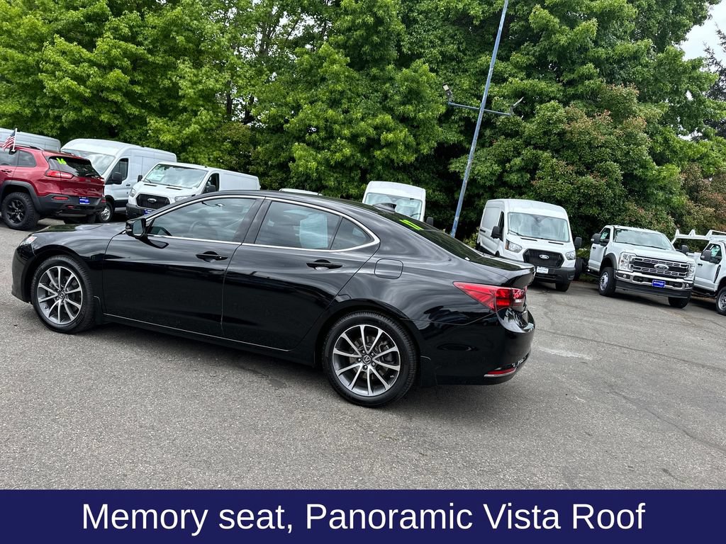 Used 2017 Acura TLX w/ Technology Package FWD image 4