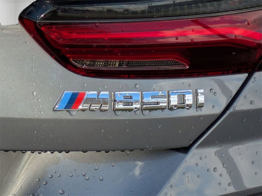 Used 2024 BMW M850i xDrive Convertible w/ M Sport Professional Package image 9
