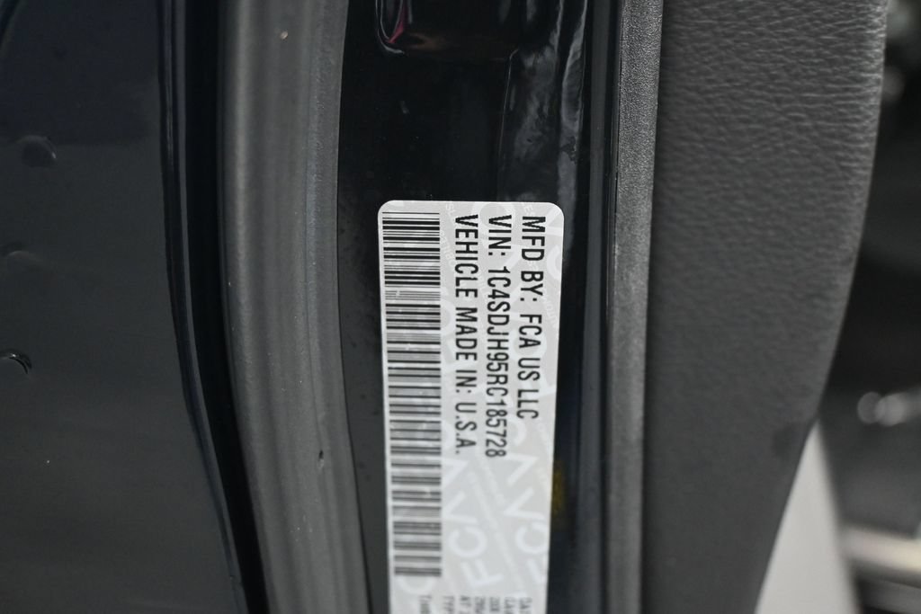 Used 2024 Dodge Durango SRT Hellcat w/ Trailer Tow Group IV AWD/4WD image 17