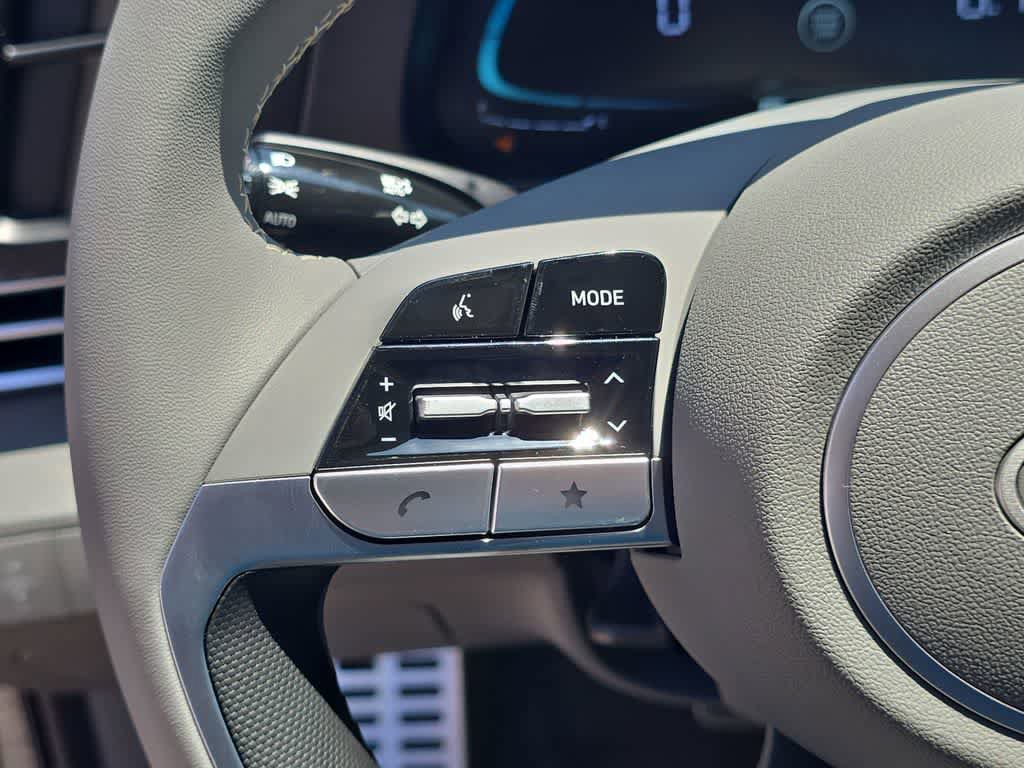 New 2026 Hyundai Elantra SEL Sport Premium FWD image 25