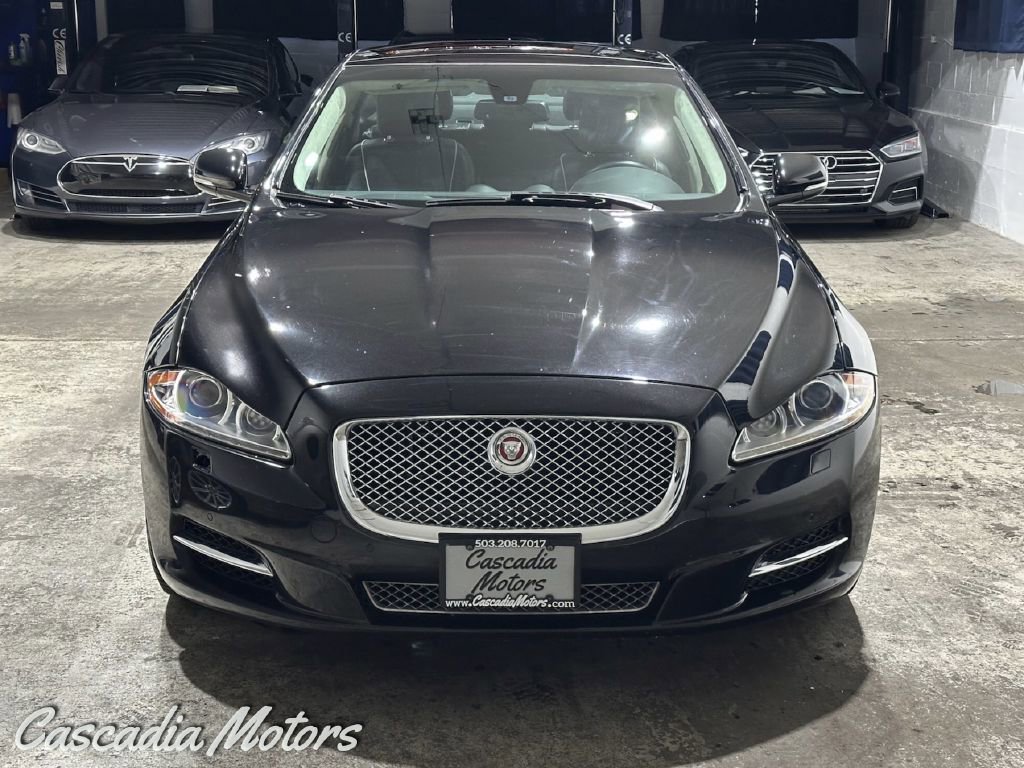 Used 2014 Jaguar XJ L Portfolio image 3