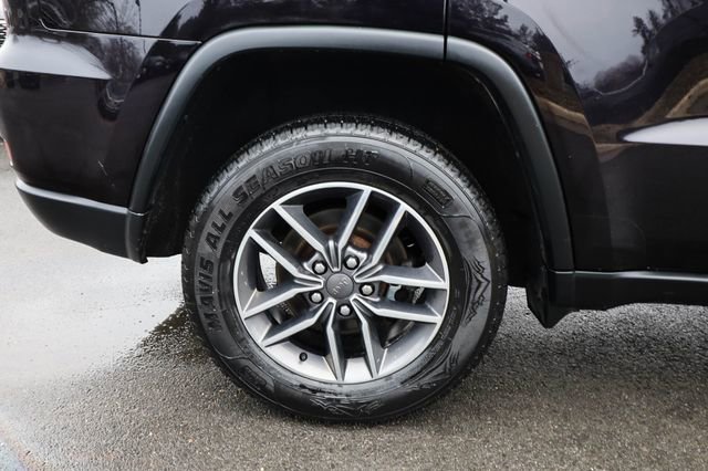 Used 2019 Jeep Grand Cherokee Limited AWD/4WD image 24