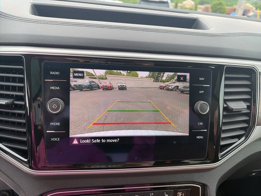 Used 2018 Volkswagen Atlas SEL Premium AWD/4WD image 18