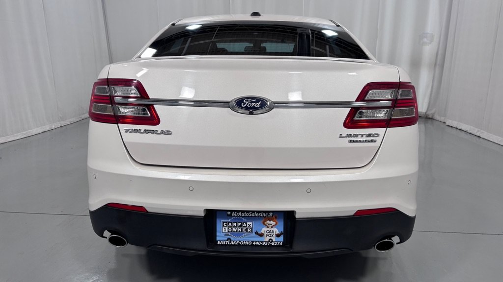 Used 2016 Ford Taurus Limited FWD image 6