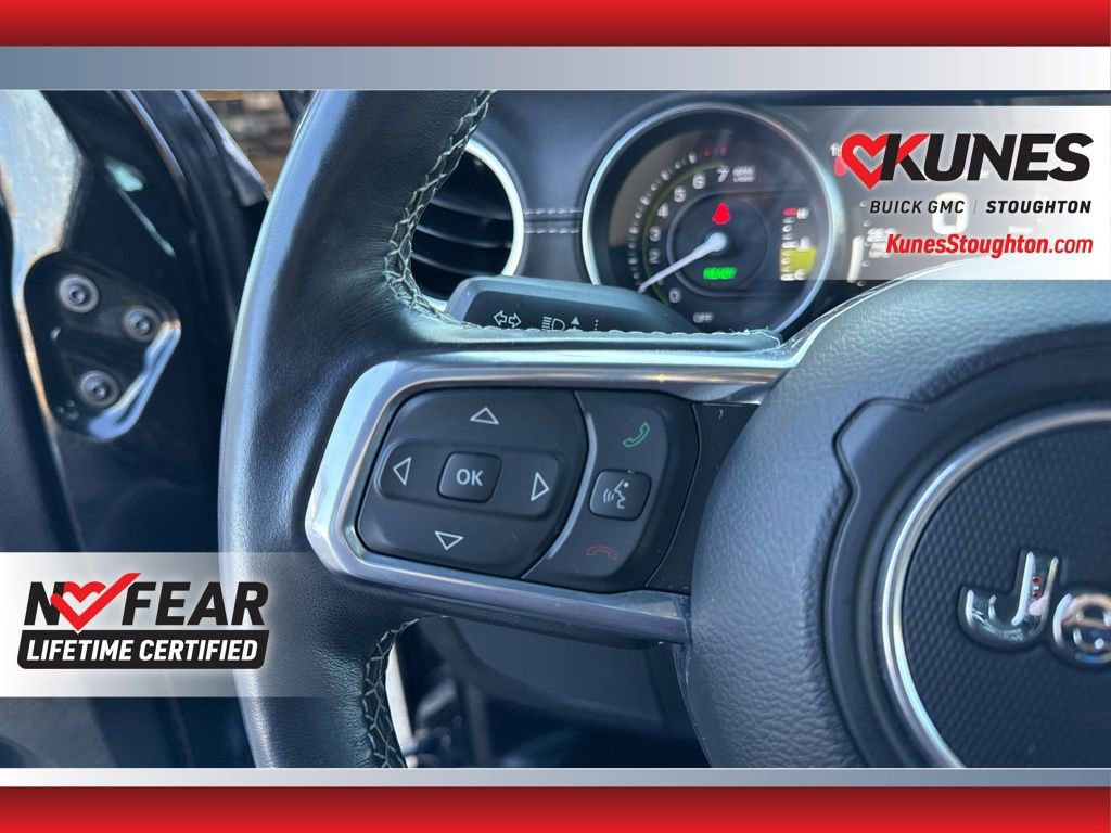 Used 2023 Jeep Wrangler Unlimited Sahara w/ Cold Weather Group image 27