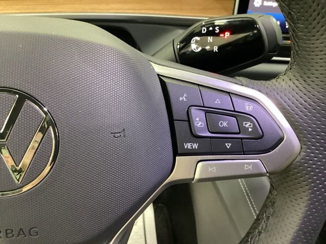 Used 2026 Volkswagen Tiguan SEL R-Line AWD/4WD image 20