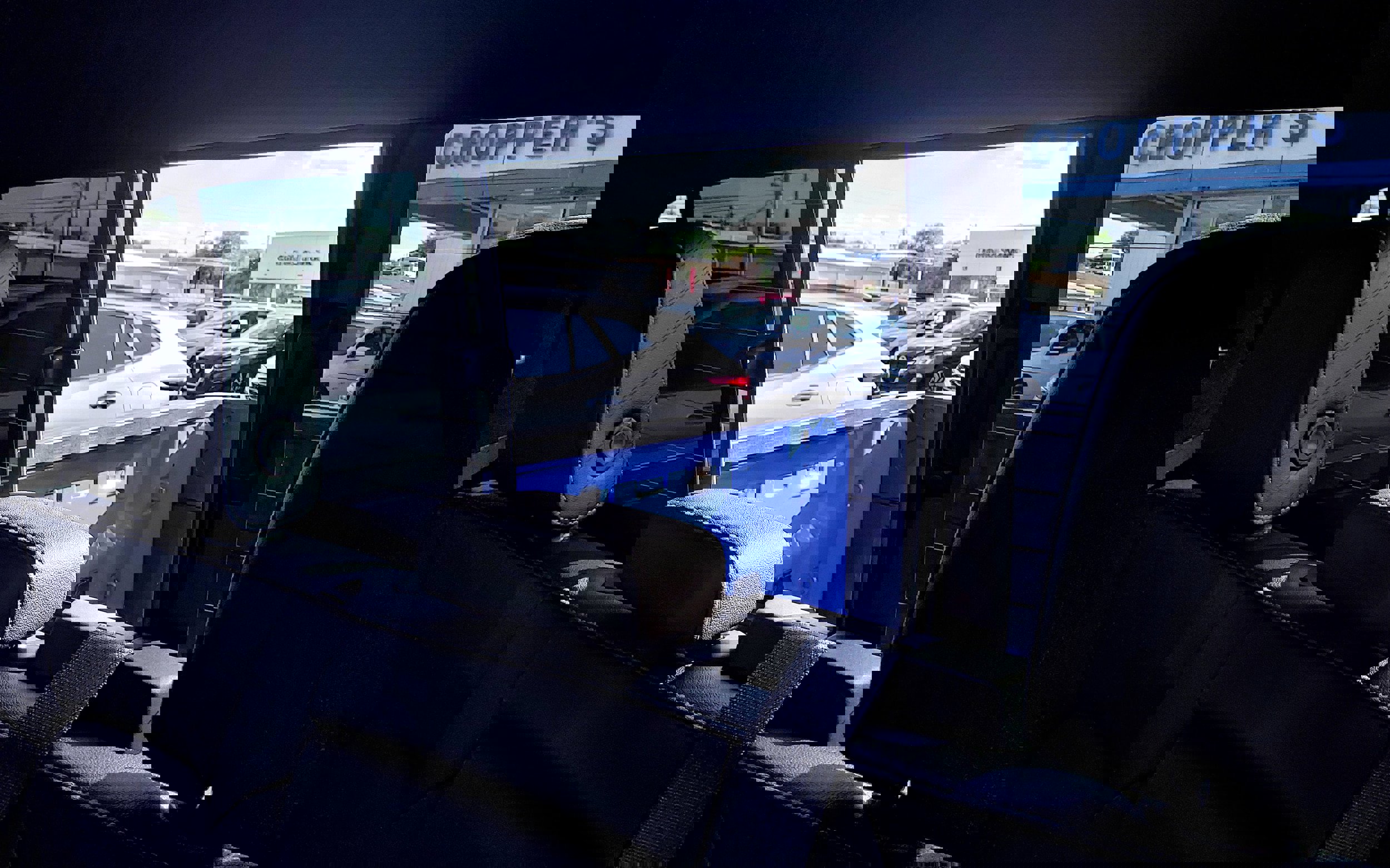 New 2025 GMC Canyon Elevation w/ Convenience Package image 7