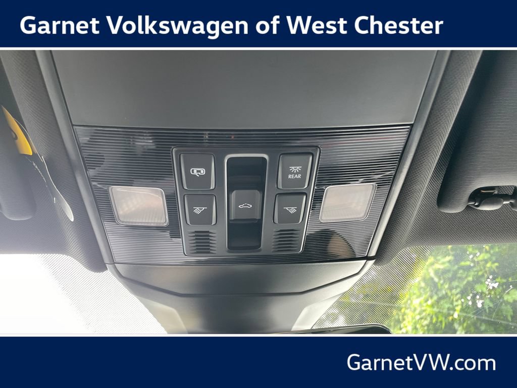 New 2026 Volkswagen Jetta GLI Autobahn FWD image 23