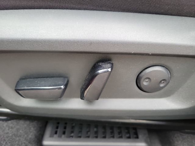 Used 2022 Nissan Rogue SV image 18