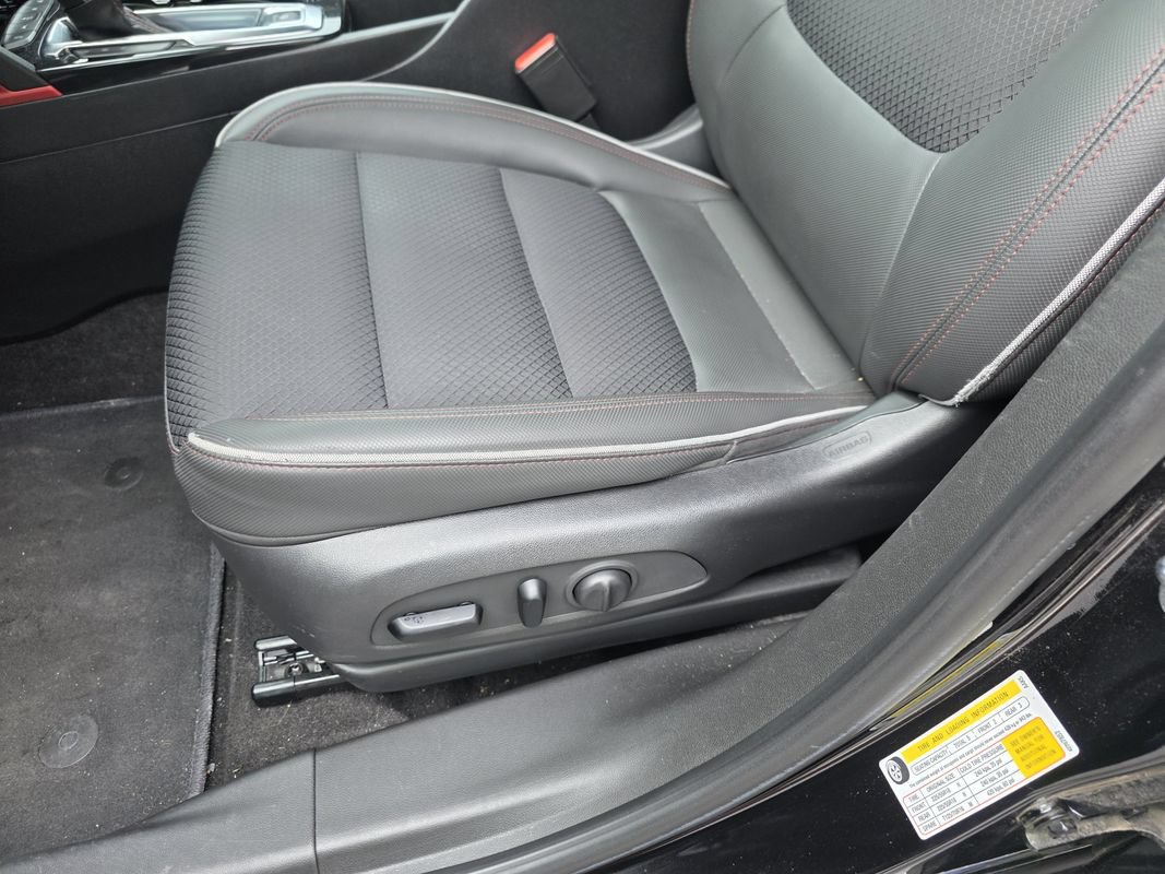 Used 2022 Chevrolet TrailBlazer RS FWD image 10