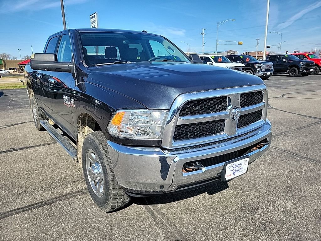 Used 2018 RAM 2500 SLT AWD/4WD image 3
