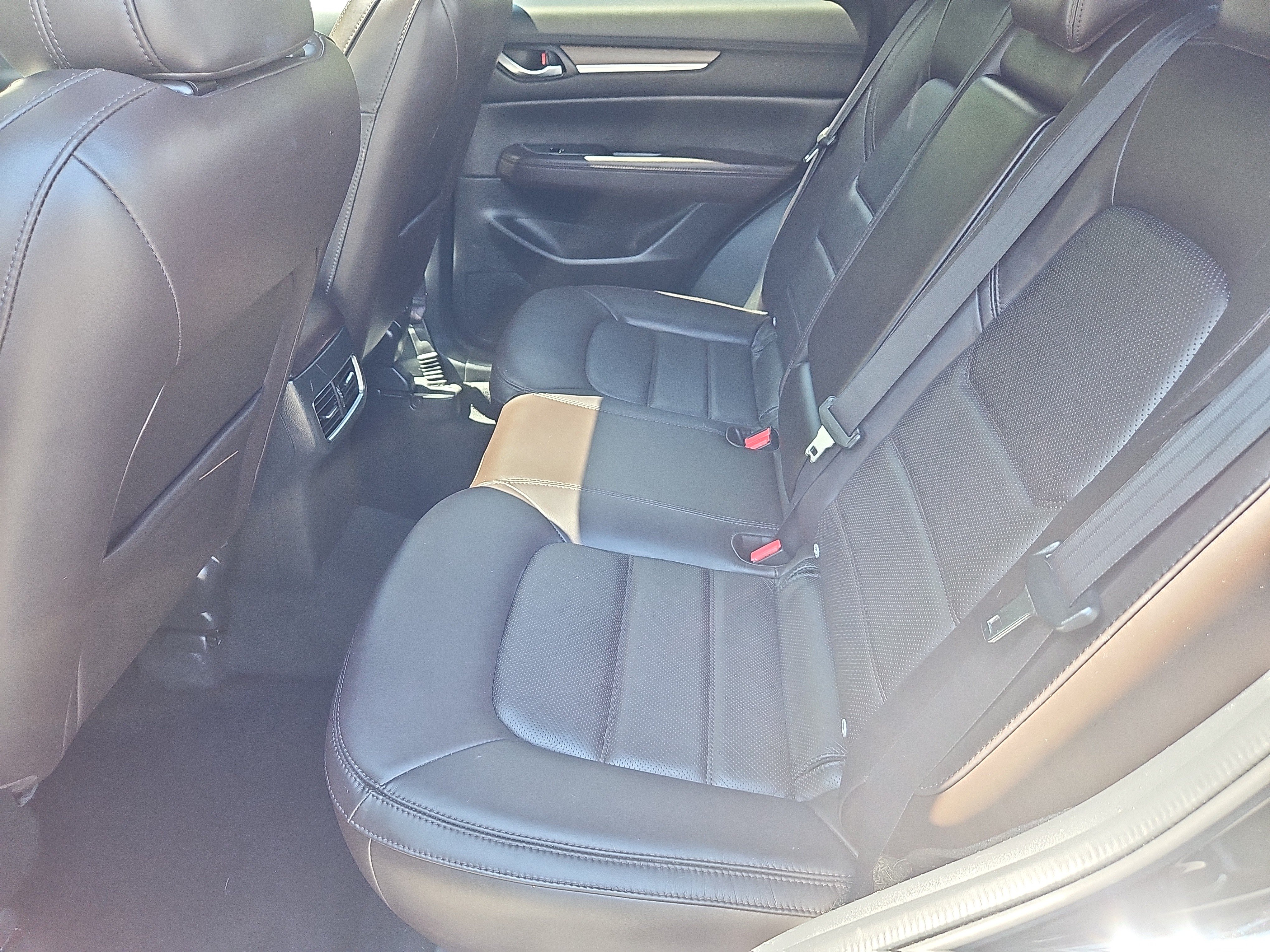 Used 2019 MAZDA CX-5 Signature AWD/4WD image 32