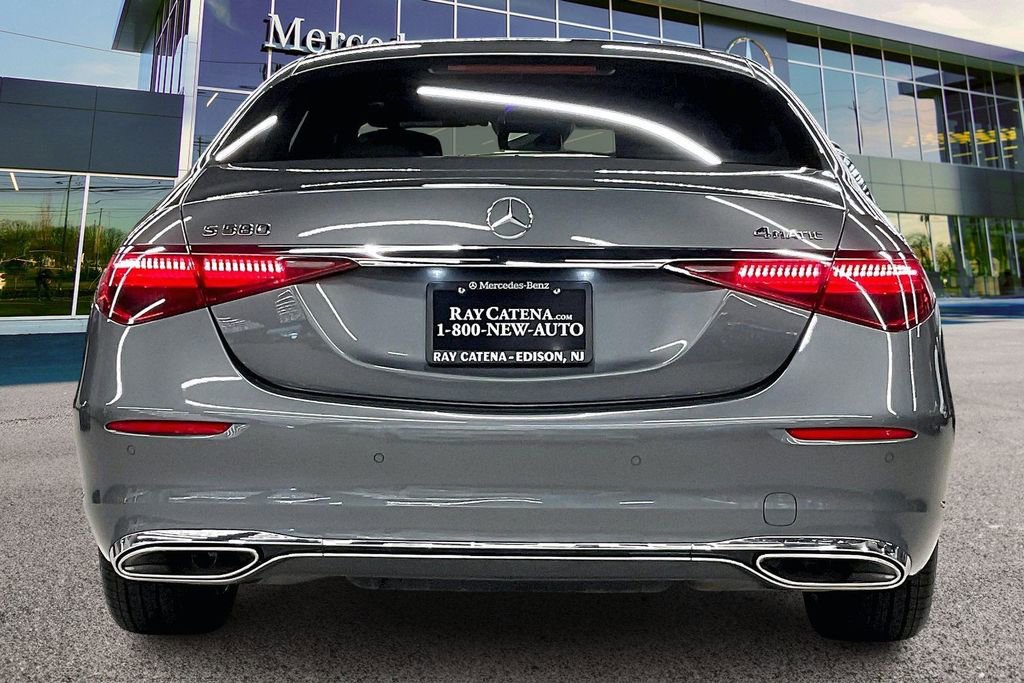 New 2025 Mercedes-Benz S 580 4MATIC Sedan image 4