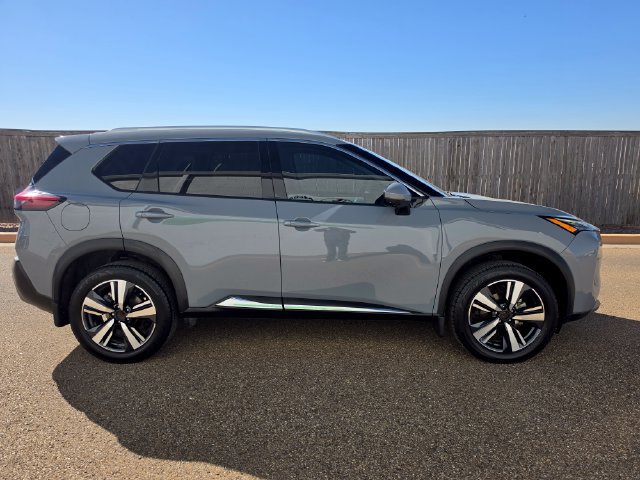 Certified 2021 Nissan Rogue SL w/ Premium Package FWD image 5
