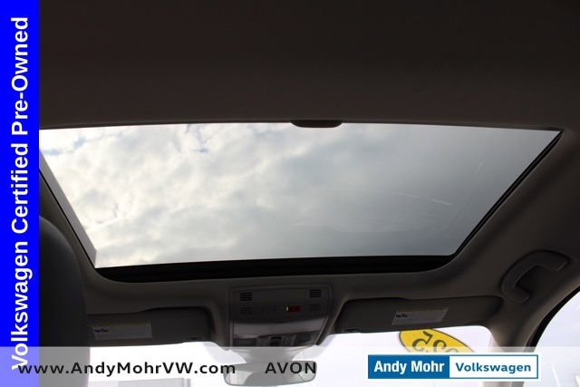 Used 2025 Volkswagen Jetta SE image 25