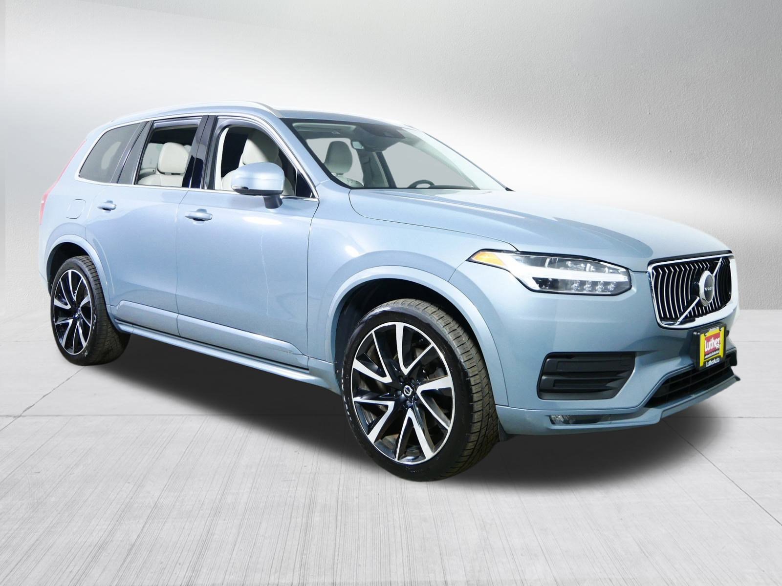 Used 2020 Volvo XC90 T6 Momentum image 1