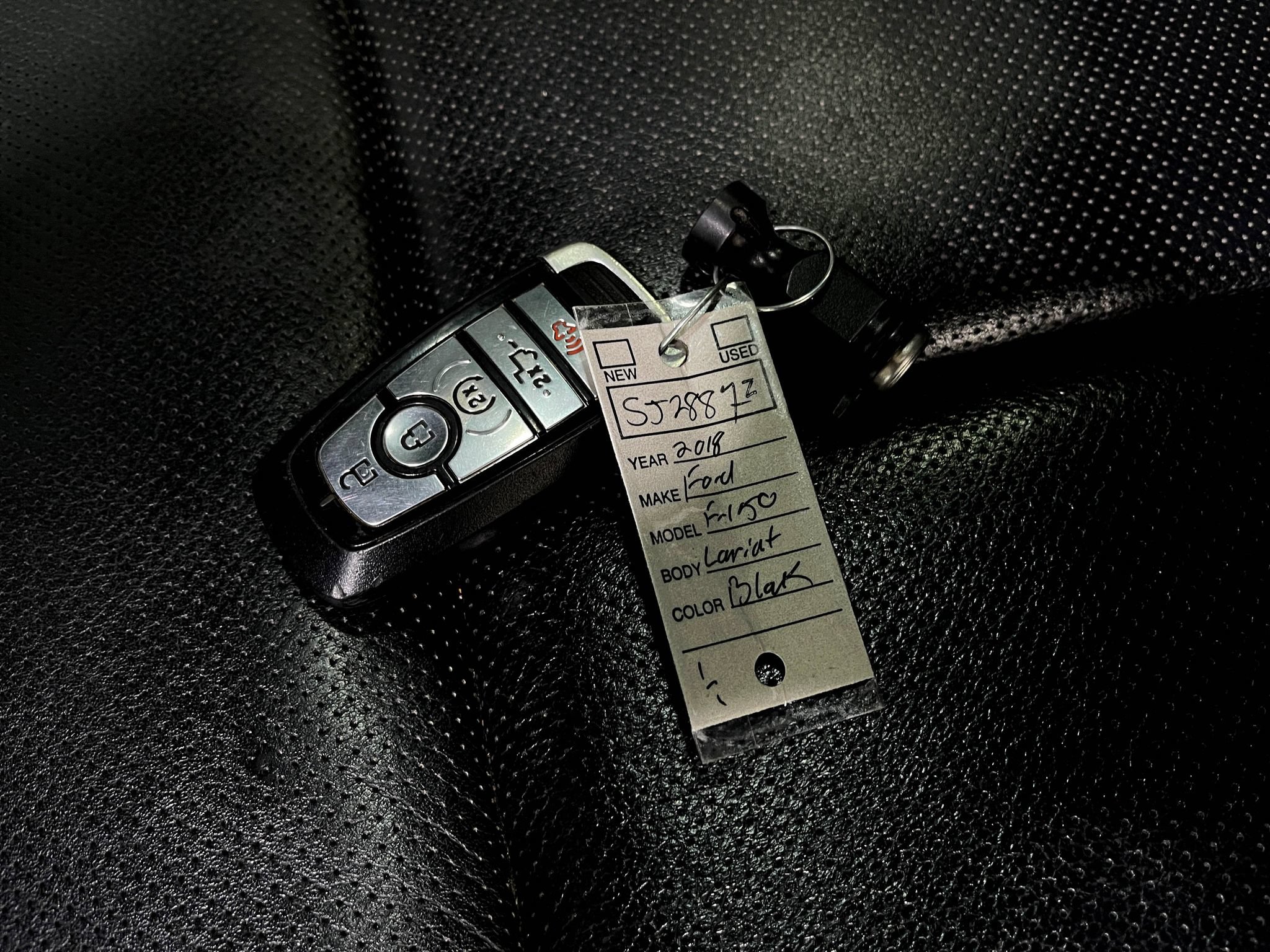 Used 2018 Ford F150 Lariat w/ Equipment Group 502A Luxury AWD/4WD image 37