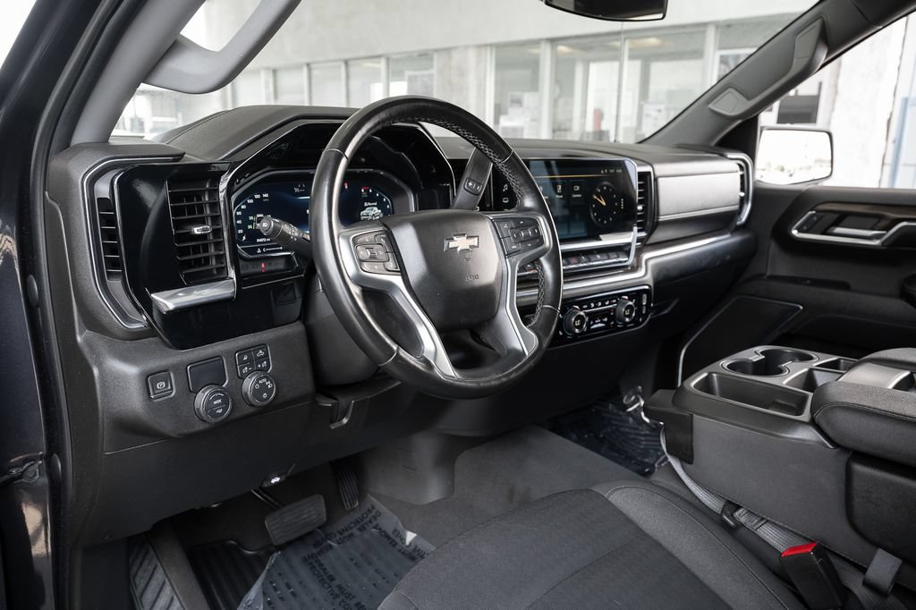 Used 2023 Chevrolet Silverado 1500 LT w/ Safety Package RWD image 19