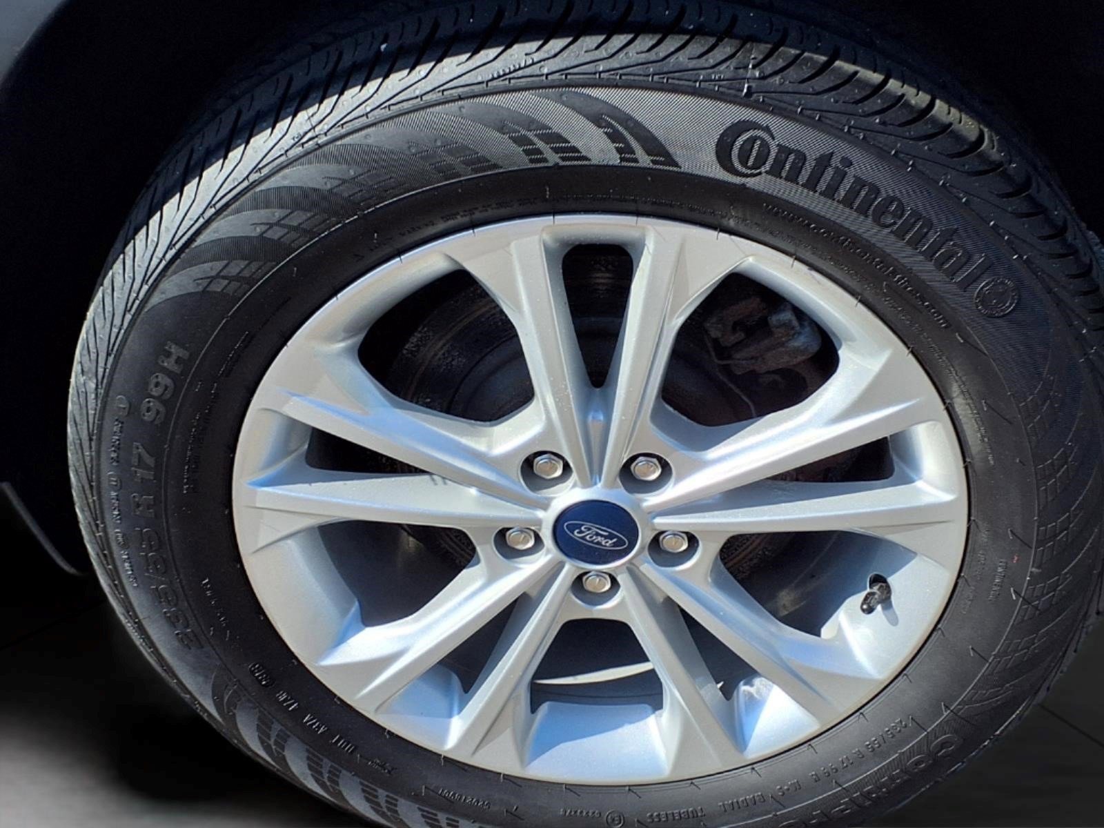 Used 2019 Ford Escape SEL AWD/4WD image 8